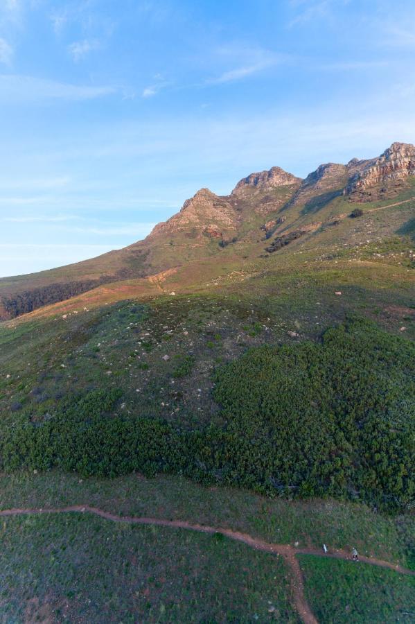 Disa Park With Mountain Views